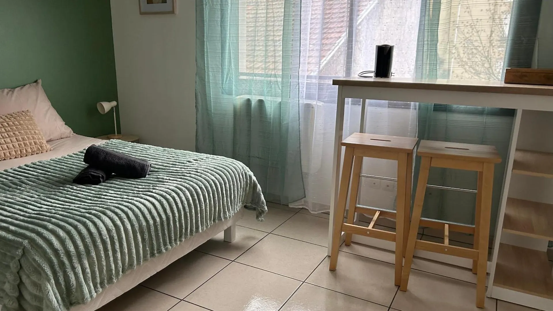 Carre Doux Sejour Chambre Cosy Villeurbanne