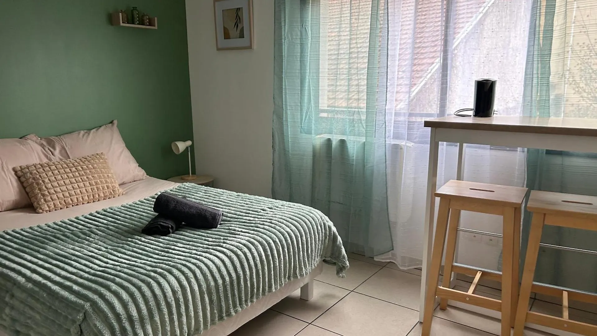 Carre Doux Sejour Chambre Cosy Villeurbanne 0*,  France